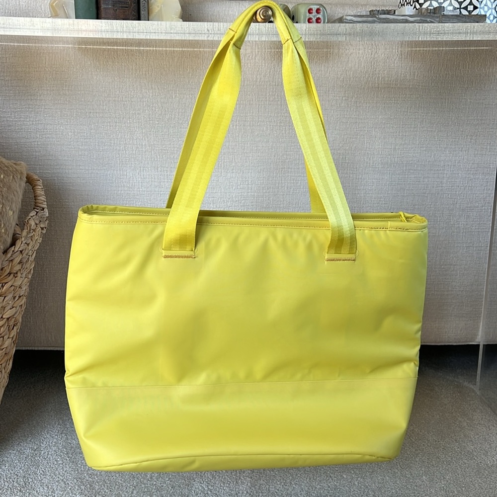 Yellow Hydro Flask Insulated Cooler Tote - Picture 2 of 13